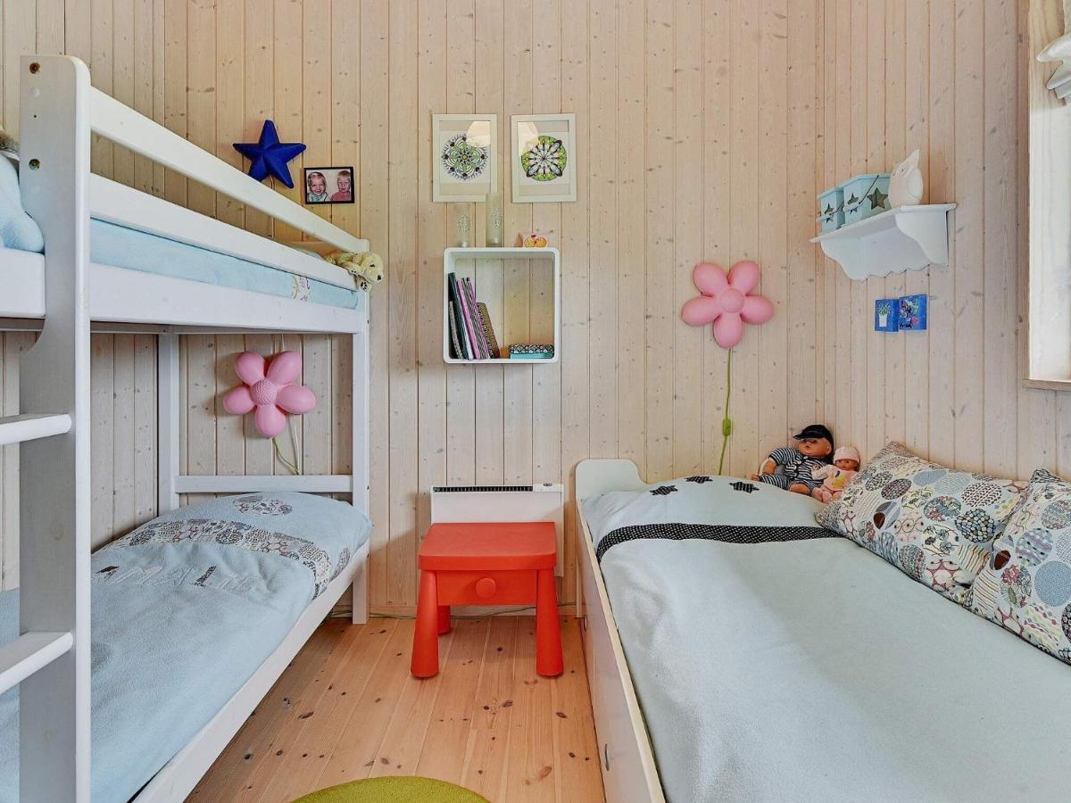 7 Person Holiday Home In 노르보르 외부 사진